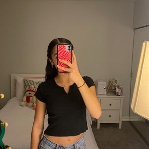 brandy melville baby tee